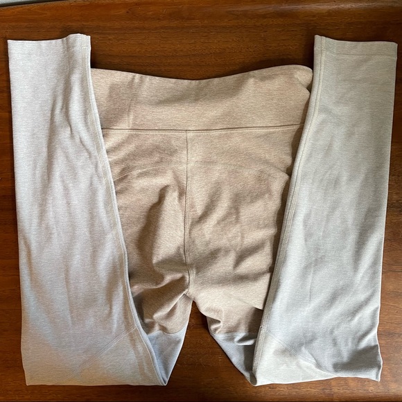 Outdoor Voices Tri-Tone Color block 7/8 Leggings M - Picture 5 of 9